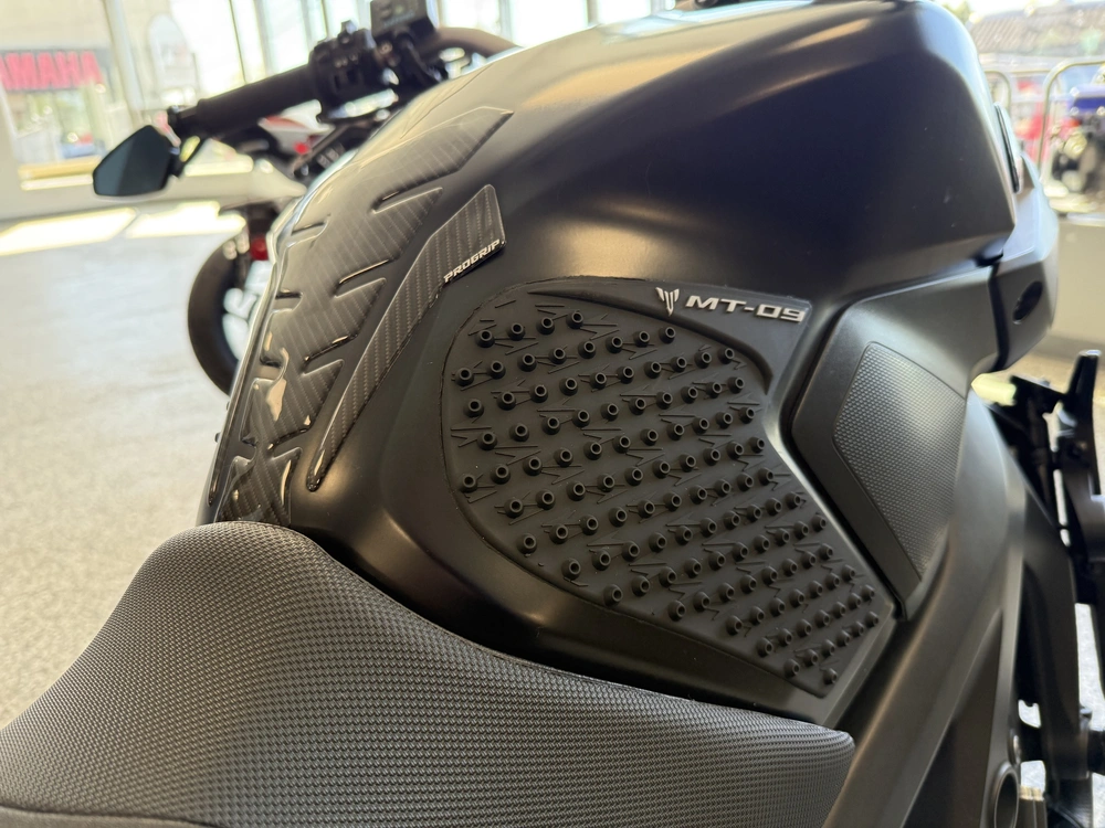 Yamaha Fz09 (39$ Par Semaine Tx In 2018 alt