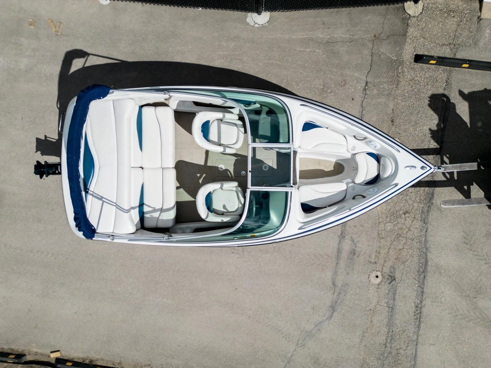 2003 Crownline 192 alt