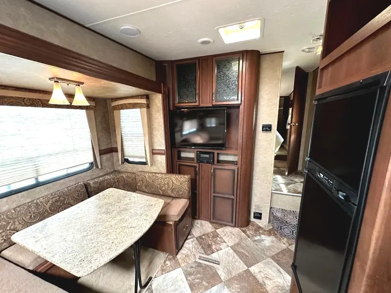 2015 Crossroads RV RFZ27CK FW-REZERVE thumbnail 21