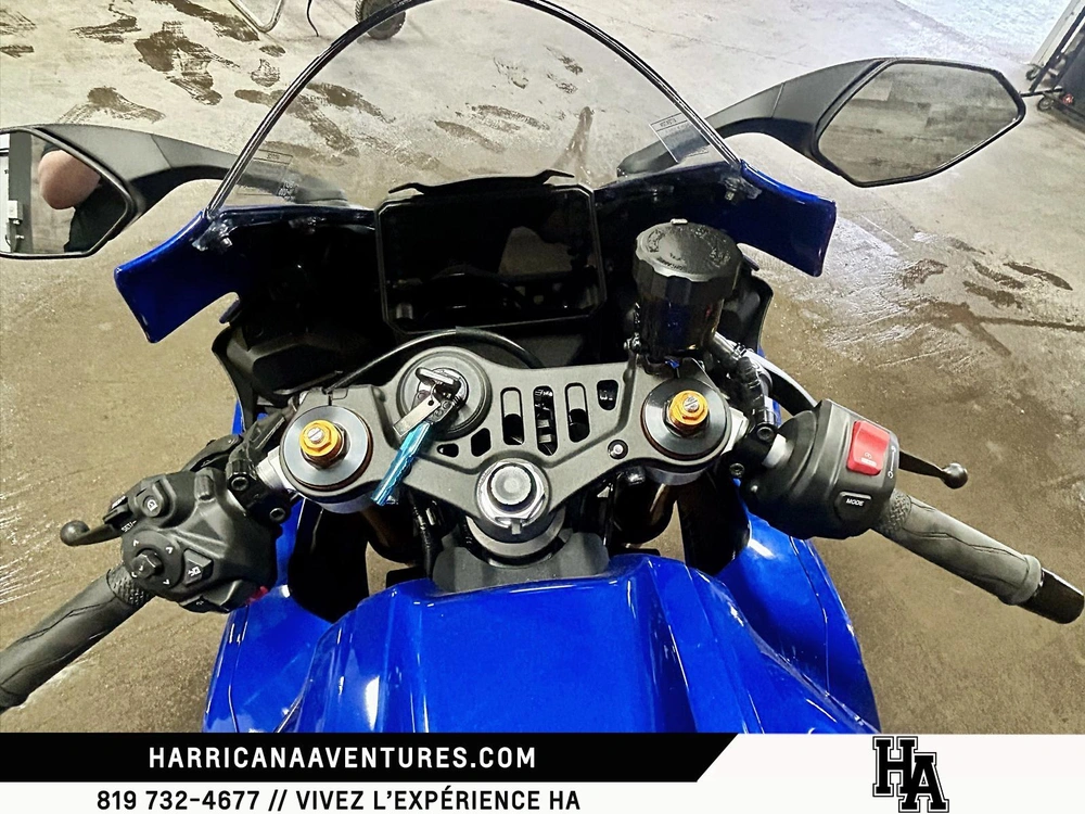 Yamaha Yzf-r7 Bleu 2026 alt