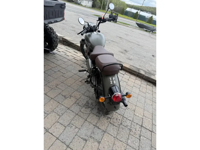 2023 Royal Enfield classic 350 thumbnail 3