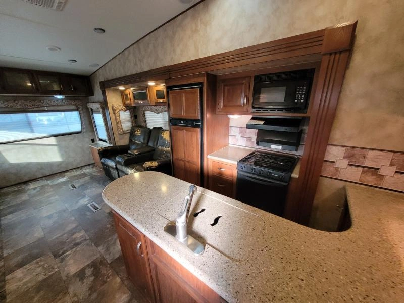 Crossroads Cruiser 305rs 2015 alt