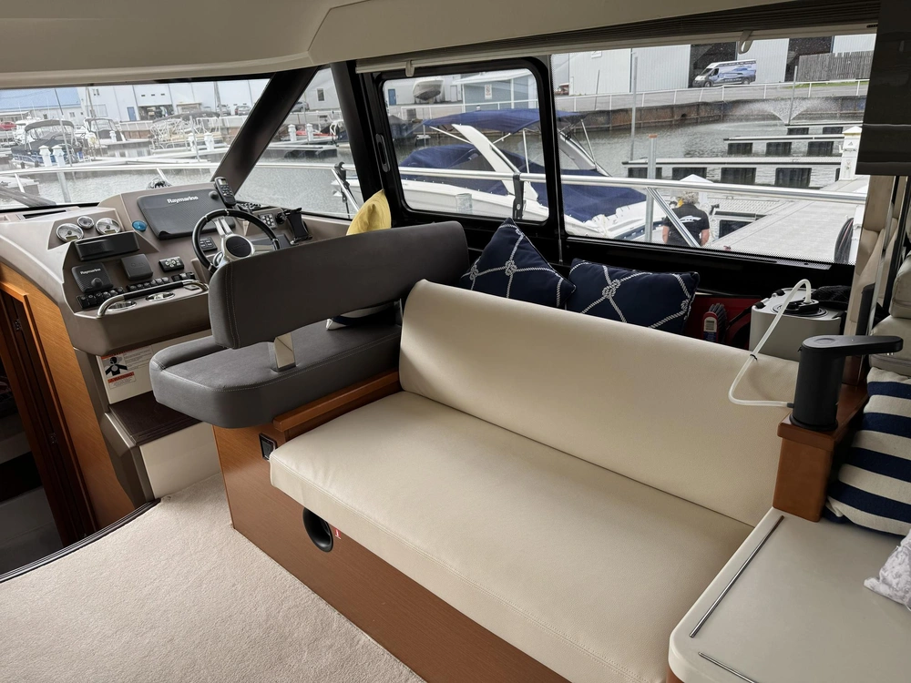 Prestige Yachts 450 Fly 2014 alt