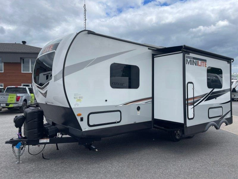 Forest River Rockwood Mini Lite 2204s 2022 alt