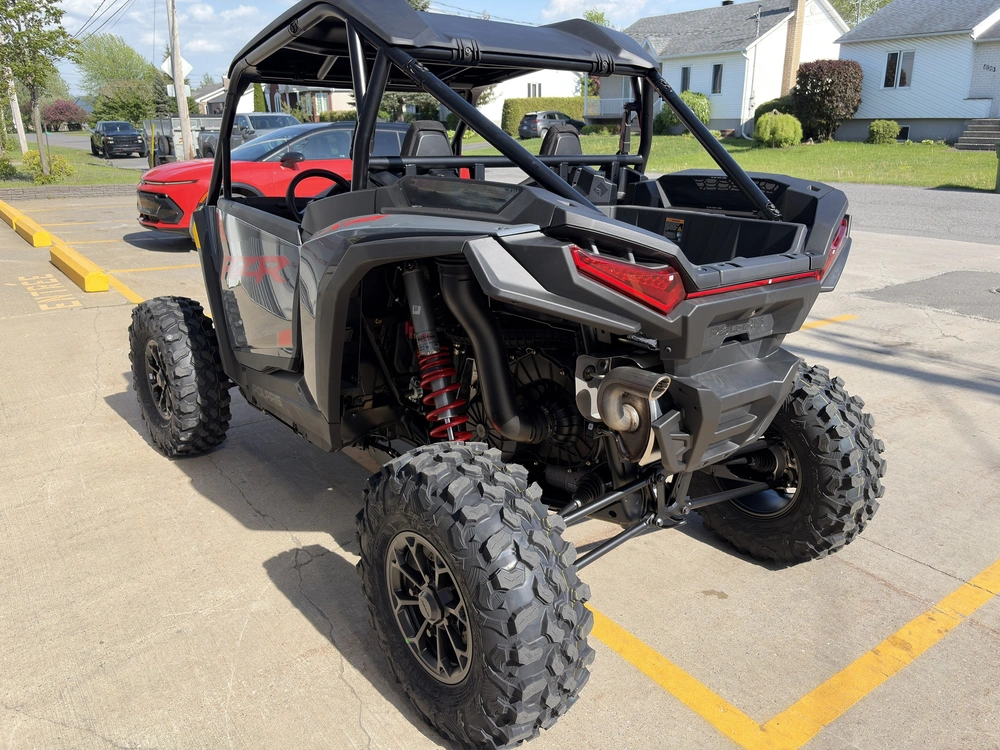 2026 Polaris Rzr Xp 1000 Ultimate alt