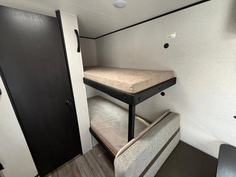 Highland Ridge Rv Open Range 17bh 2026 alt