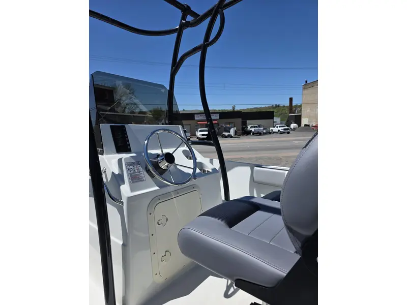 2026 Other 180BW w/ CUSHION PKG + MERCURY 90HP EXLPT + GALVANIZED TRAILER thumbnail 3