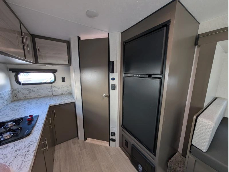 2023 Kz Escape E181mk alt