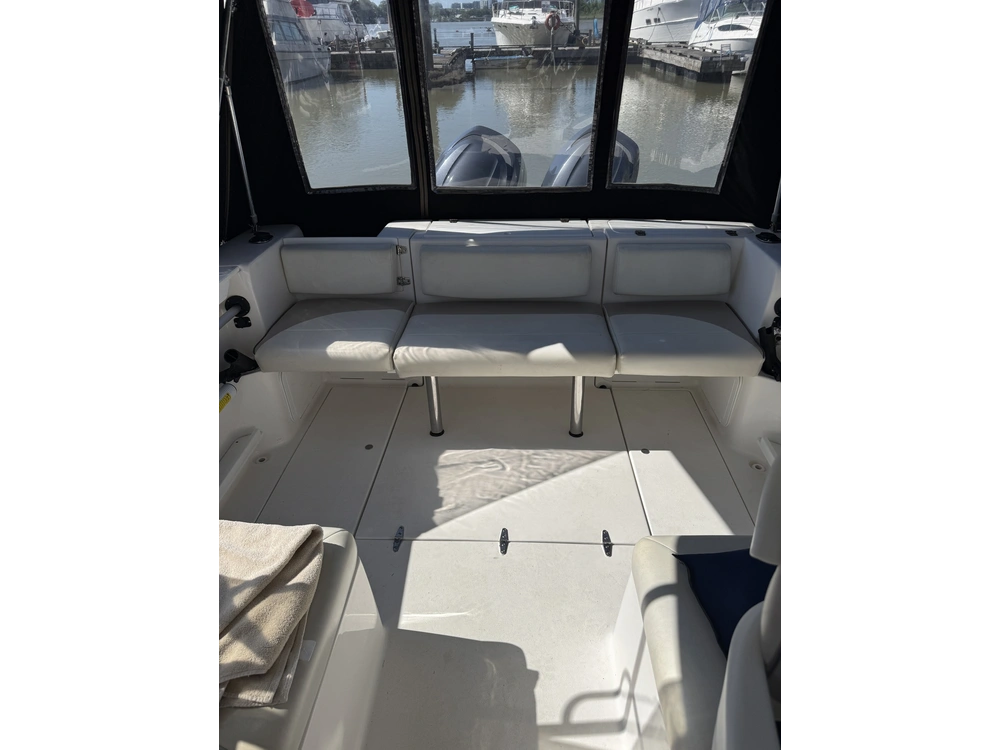 2010 Campion 682 Explorer alt