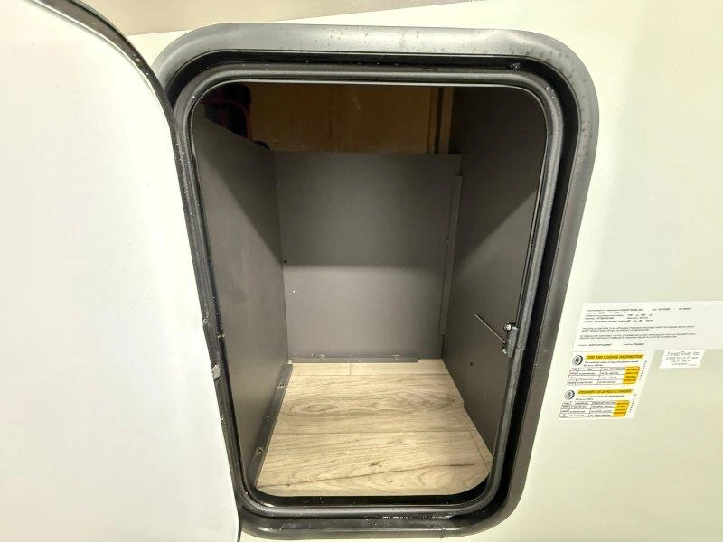 Forest River Rockwood Ultra Lite 2619fk 2026 alt