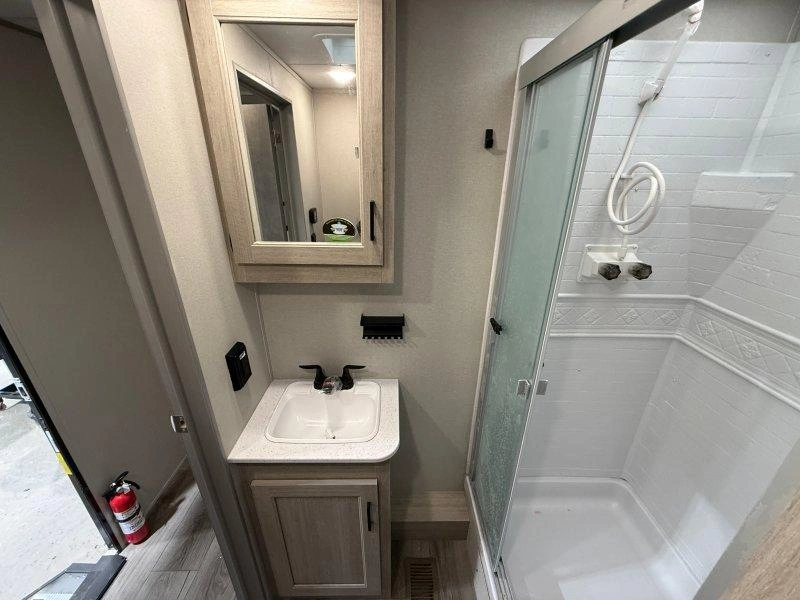 2026 Coachmen Catalina 323maze alt