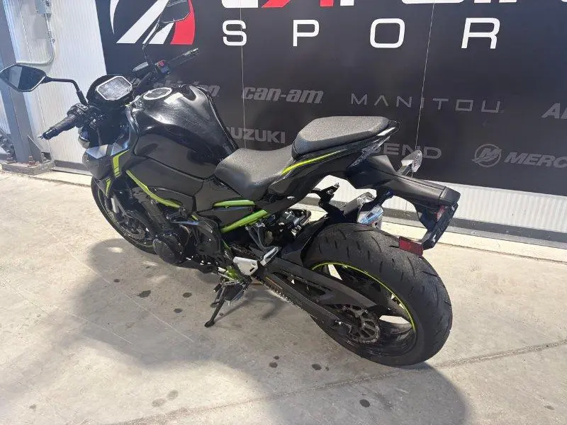 2022 Kawasaki Z 900 abs thumbnail 3