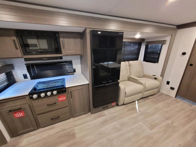 Grand Design Transcend 25mlx 2026 alt