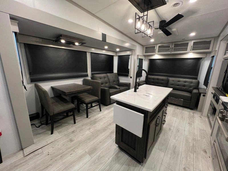 Keystone Rv Montana 295rl 2025 alt