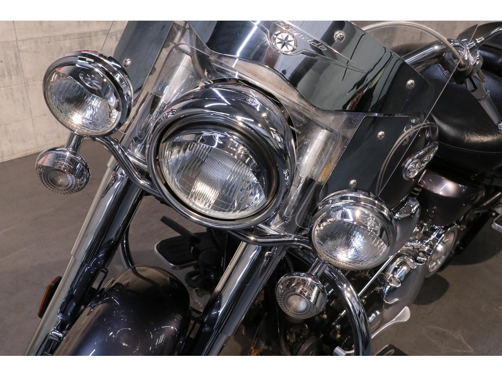 Yamaha Roadstar Silverado S 2015 alt