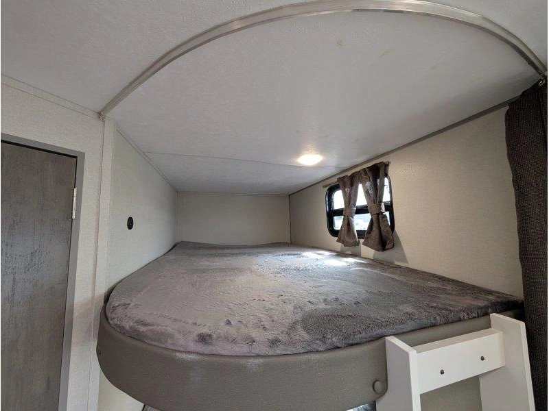 Coachmen Catalina 273dbhck 2026 alt
