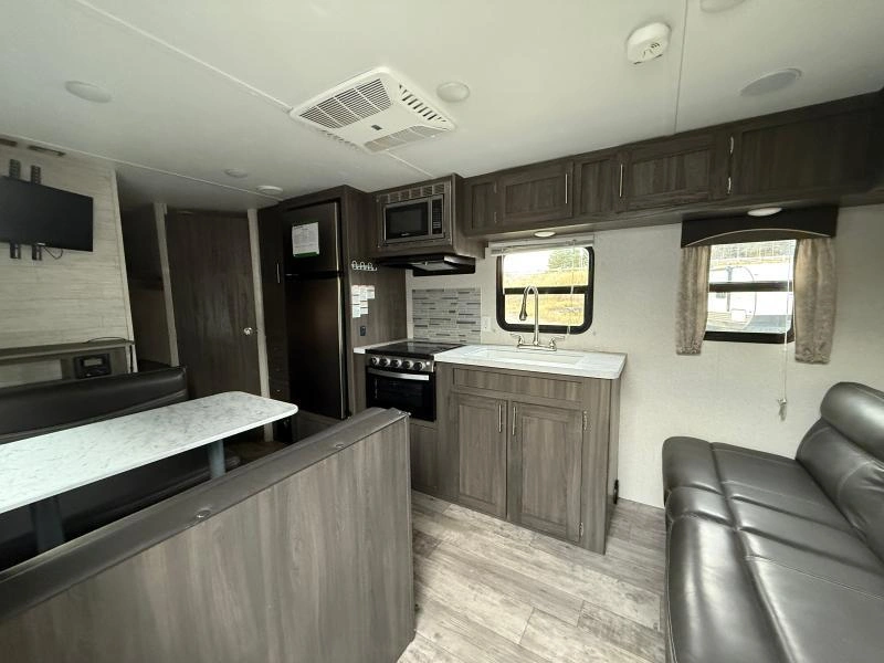 Forest River Shasta 26bh 2020 alt