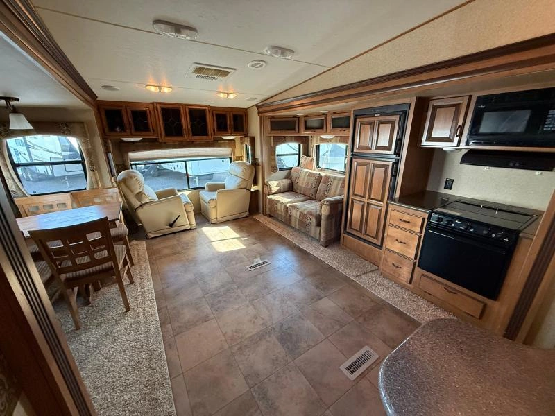 Crossroads Cruiser 30es 2012 alt