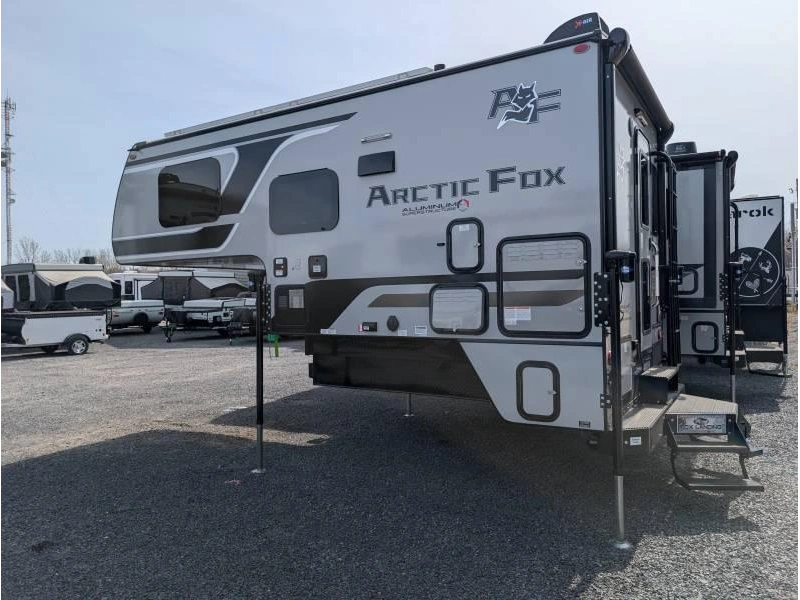 2026 Northwood Arctic Fox 811 alt