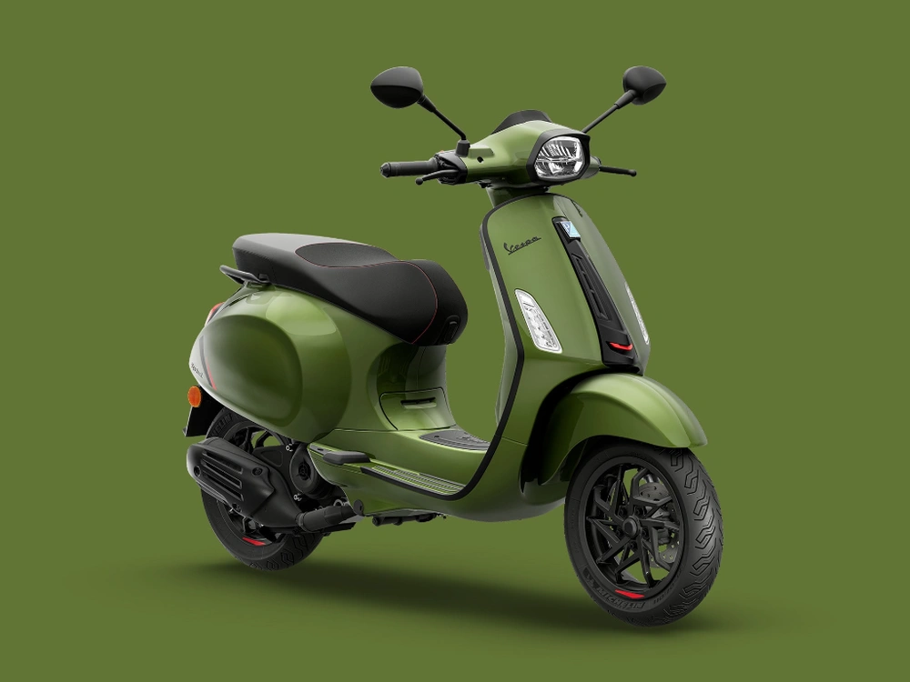 2027 Vespa Sprint 50 S alt