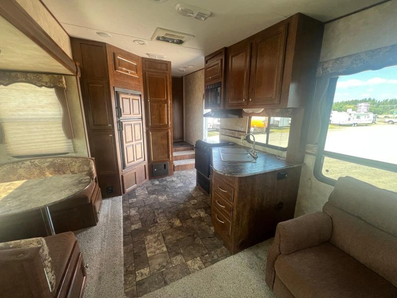 Coachmen Chaparral 274rls 2013 alt