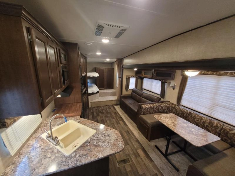 Keystone Rv Hideout 295bh 2017 alt