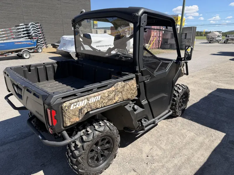 2023 Can-Am DEFENDER HD9 XT thumbnail 7