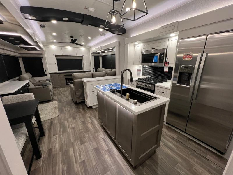 Jayco North Point 381ckre 2025 alt