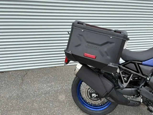 2025 Suzuki V-STROM 800DE thumbnail 3