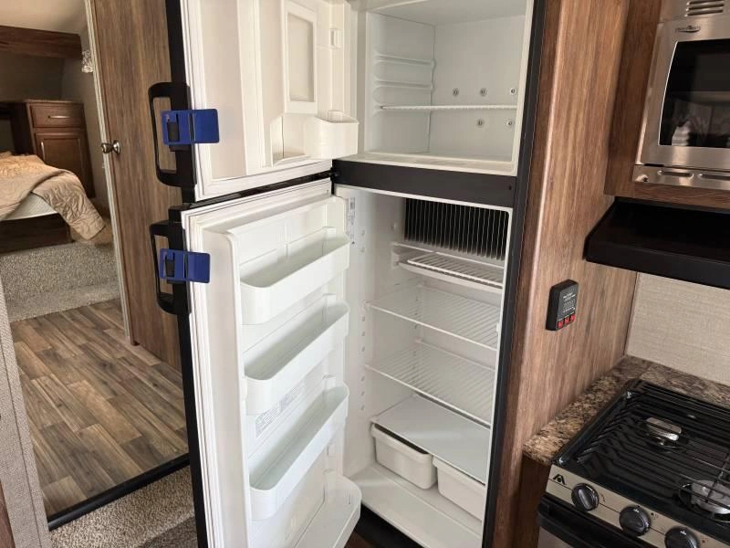 Keystone Rv Cougar 26rls 2016 alt