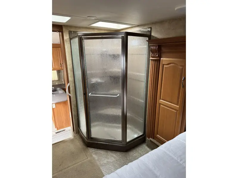 2008 Keystone RV MONTANA BIG SKY 340 RLQ thumbnail 18