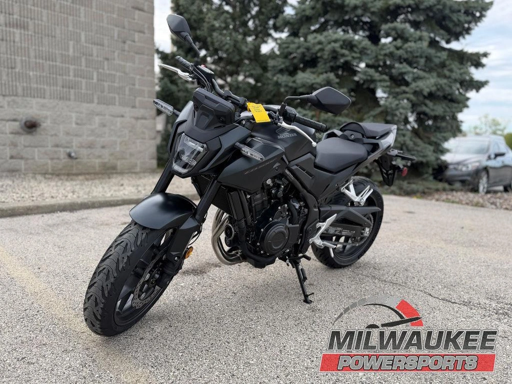 2025 Honda Cb500f alt
