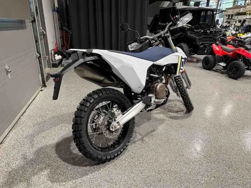 Husqvarna 701 Enduro 2027