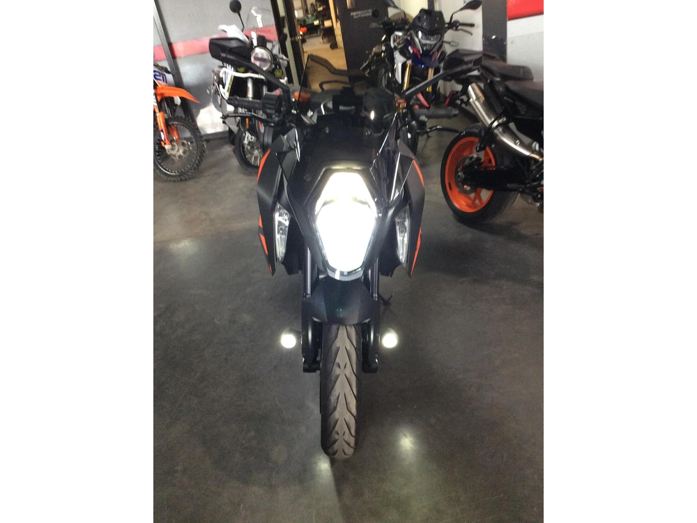 Ktm Superduke1290gt 2016 alt