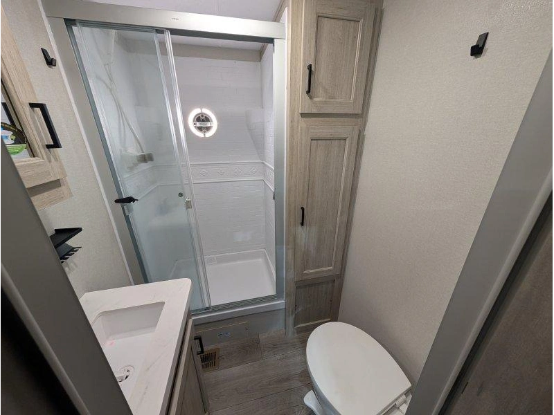 Coachmen Catalina 44condo 2026 alt