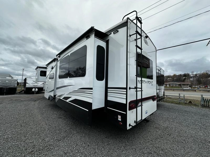 Jayco North Point 381ckre 2025 alt