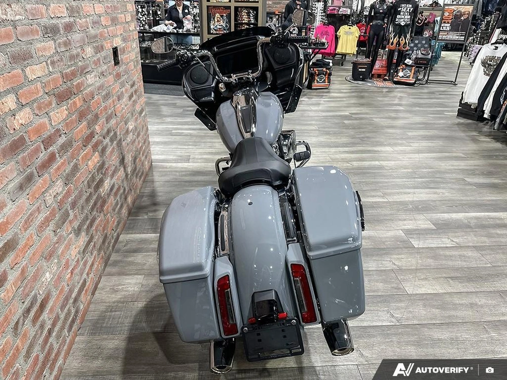 2026 Harley-davidson Road Glide alt
