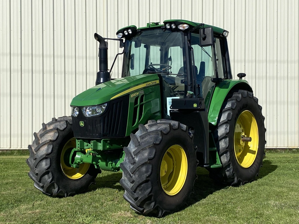 2025 John Deere 6120m alt