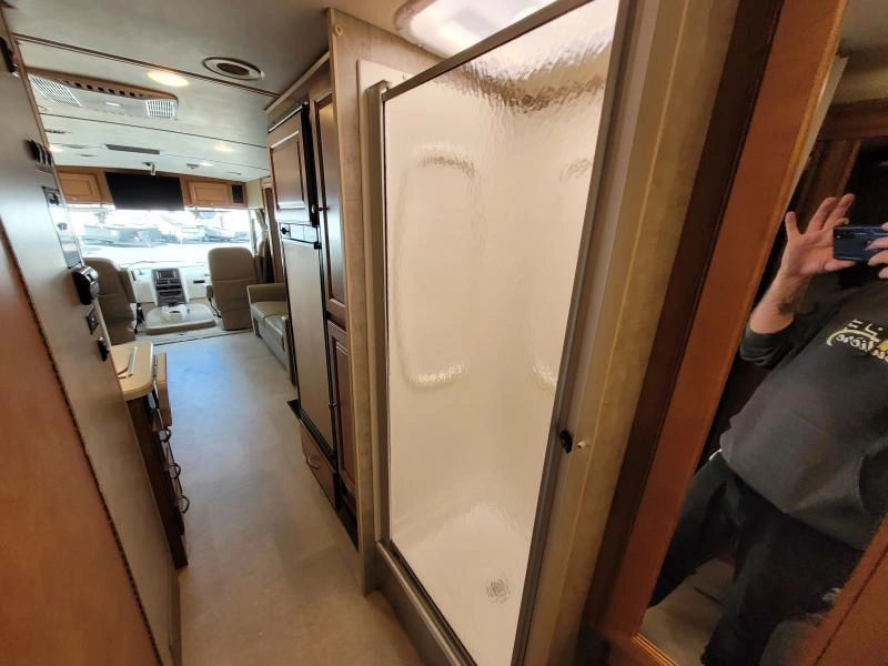 Itasca Sunstar Lx 30t 2016 alt