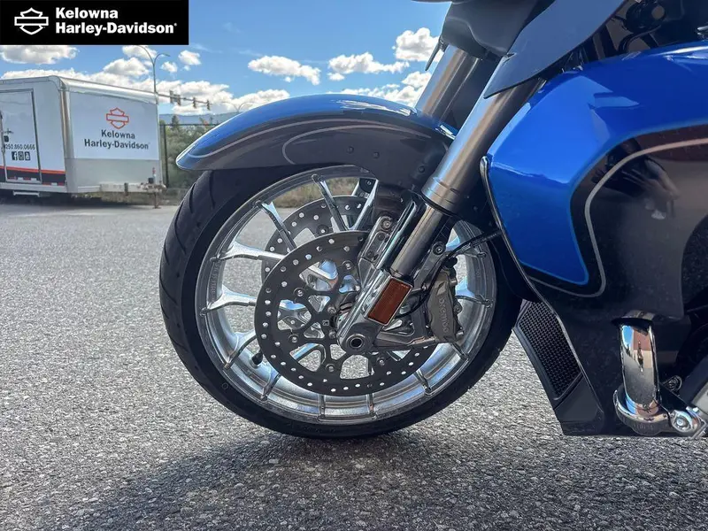 2026 Harley-Davidson FLHXLSE - CVO™ Street Glide® Limited thumbnail 22