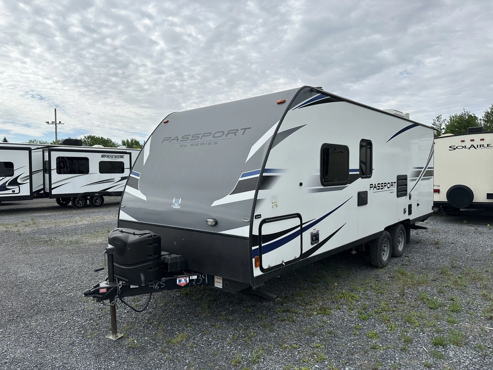 2020 Keystone Rv Passport 239ml alt