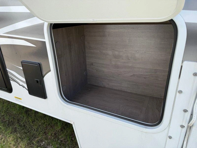 Lance Camper Lance 850 2026 alt