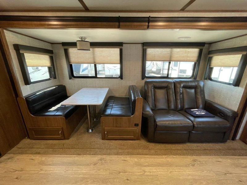 2020 Gulfstream Envision 284qb alt