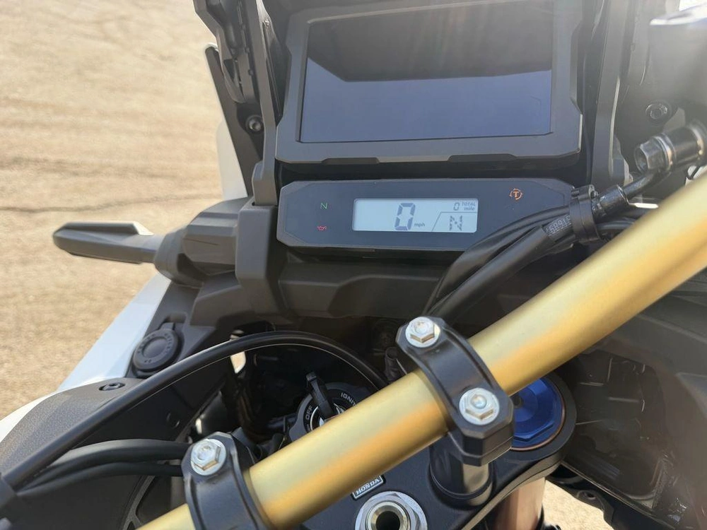 2025 Honda Africa Twin Adventure Sports Es Dct alt