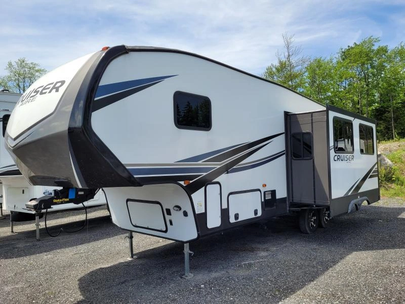 Crossroads Cruiser 30bh 2019 alt