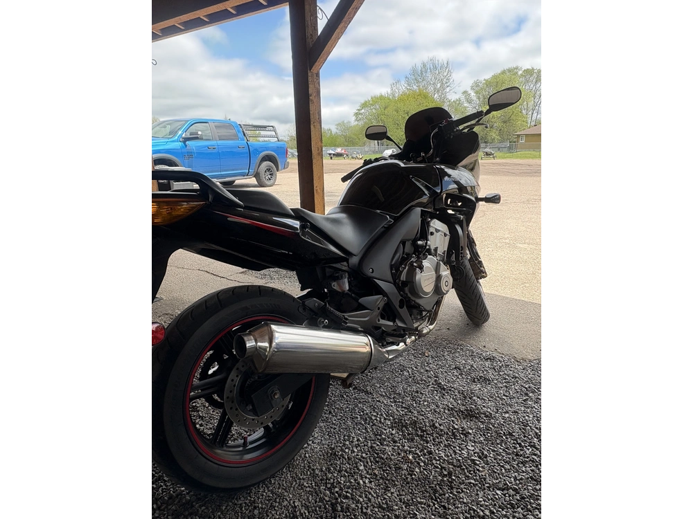 2010 Honda Cbf 600f alt