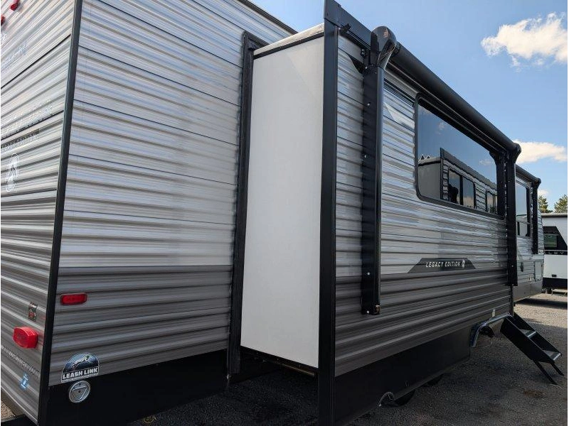 2026 Coachmen Catalina 323maze alt