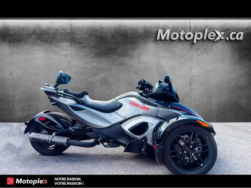Can-Am Spyder RSS SE5 2011