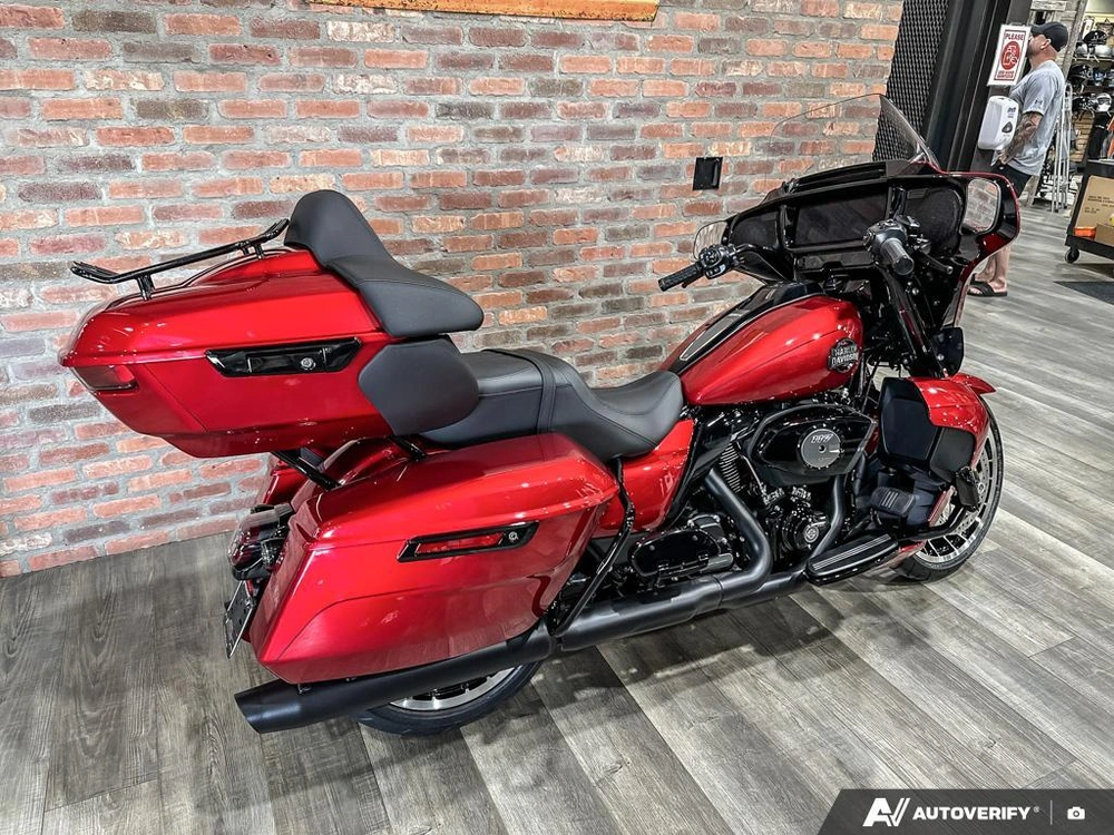 2026 Harley-davidson Street Glide Limited alt