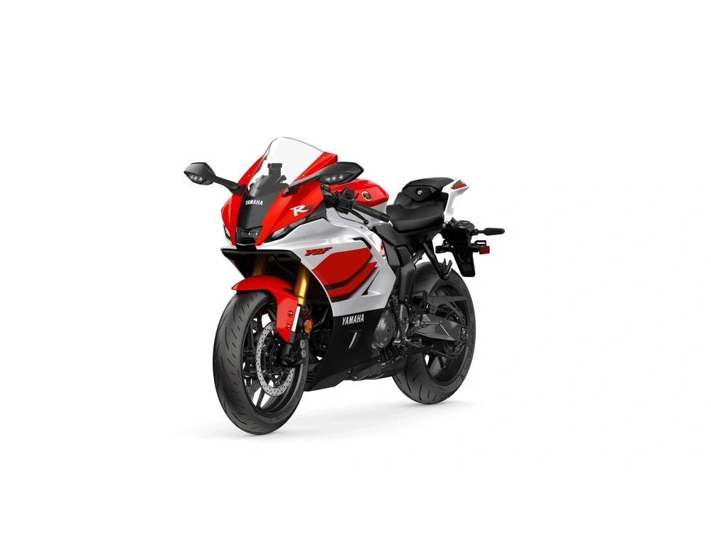 2026 Yamaha Yzf-r7 70th Anniversary Edition alt